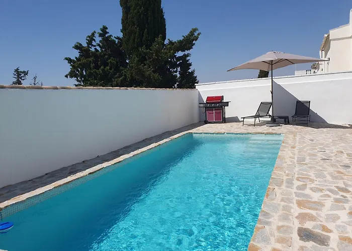 Chalet Laguna Rosa